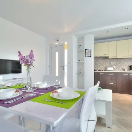 Apartments Antunovic Umag Exterior photo