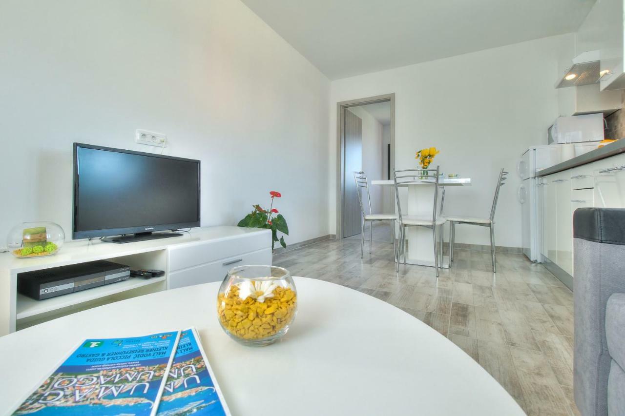 Antunovic Apartment